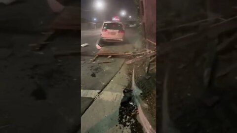 Hit and Run Crushed Minivan 🚚💥 #shorts #dashcams #truck