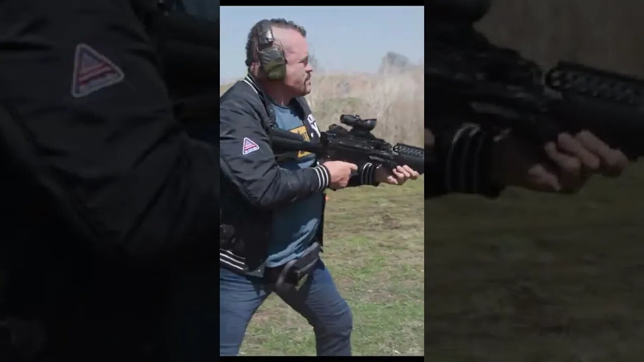 Chuck Liddell Shooting The SAW M249