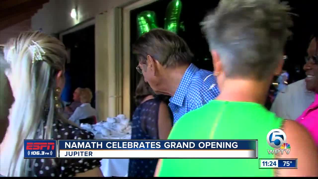 Joe Namath and Evo Italian restaurant 4/17