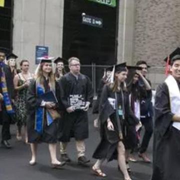Notre Dame Students Walk Out Of Mike Pence Speech