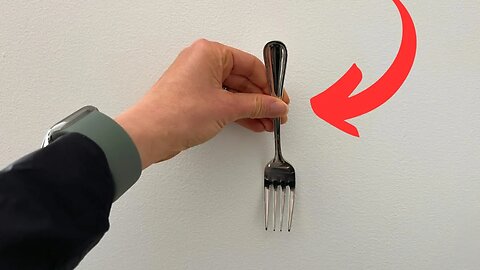 Lay a fork on your wall for this GENIUS hack