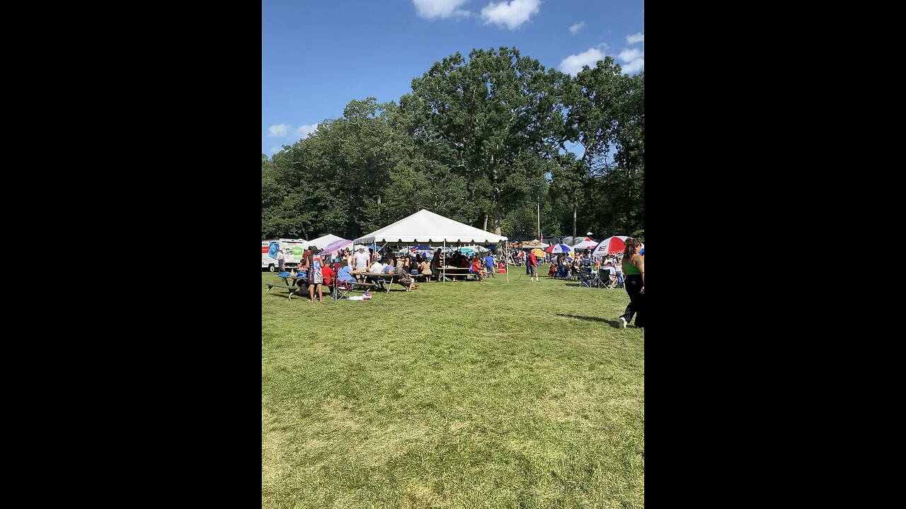 Puertorican Festival in Ct. Hubbard Park 👌🏽🇵🇷🏞️