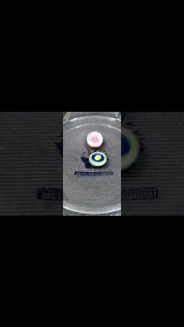 Cosmic Pegasus atacando minha câmera! #beyblade #ベイブレード