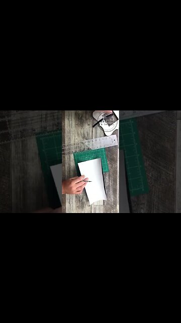 Dollar Tree Vinyl Home DIY 05 - Shorts - Easy DIY - Home Decor DIY