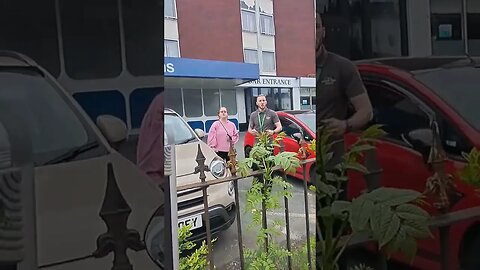 Another Karen Shouting The Odds 🙄🤯 #hotels #migrants #shorts #shortsvideo