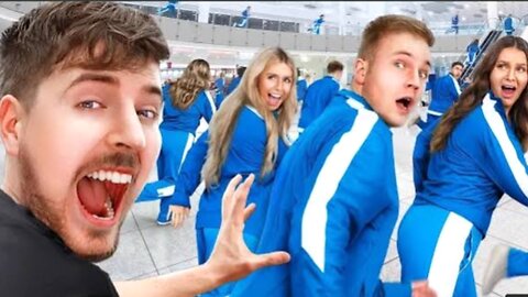 I Hunted 100 People!