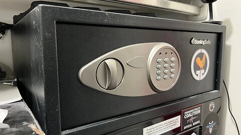 SentrySafe Safe with Digital Keypad Lock