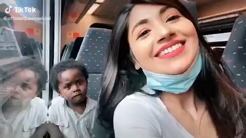 good smail,🥳🥳🥰🥰
