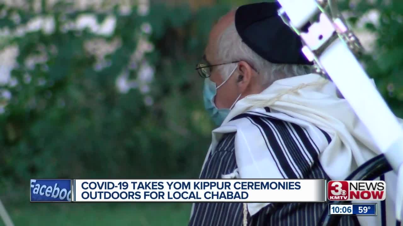 COVID-19 takes Yom Kippur ceremonies outdoors for local chabad