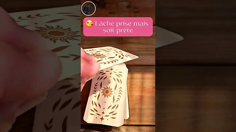 😘 LÂCHE PRISE MAIS...SOIT PRÊTE ❤️ #tiragesentimental #voyance #tarotamour