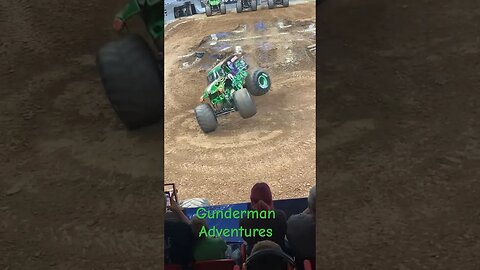 Gravedigger flips doing donuts. #monsterjam #gravedigger #crazy Check out Gunderman Adventures