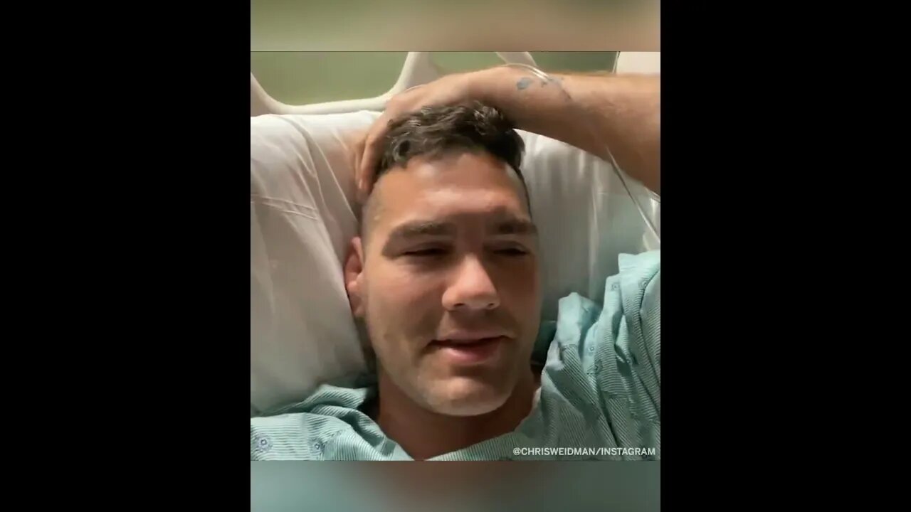 Chris Weidman update after broken leg during fight with Urijah Hall