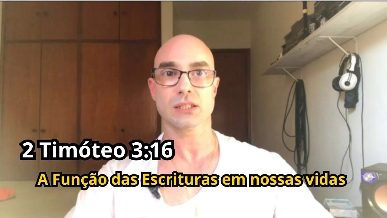 Reflexão bíblica sobre 2 Timóteo 3:16