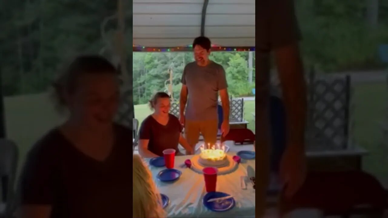 When you share a birthday with your kid and there’s only 1 cake.