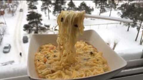 Below zero temperatures freeze pasta