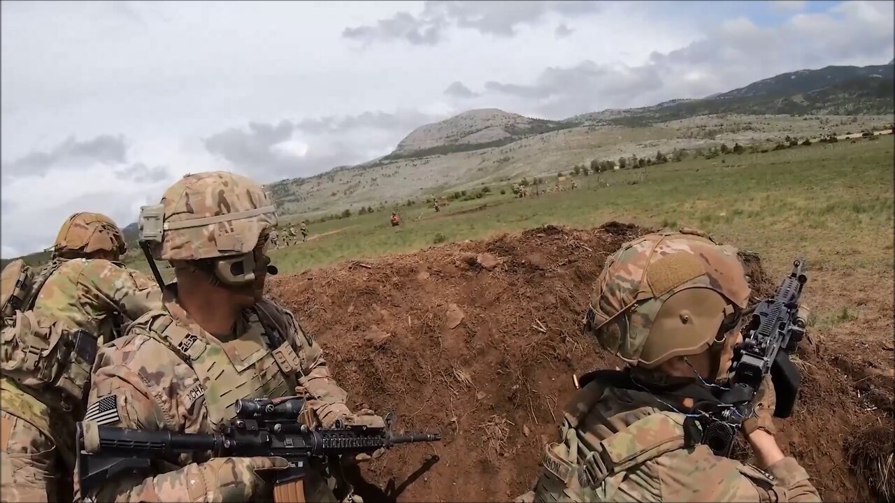 U.S. Paratroopers Conduct Battalion Live-Fire Exercise - Eagle Rapid 22