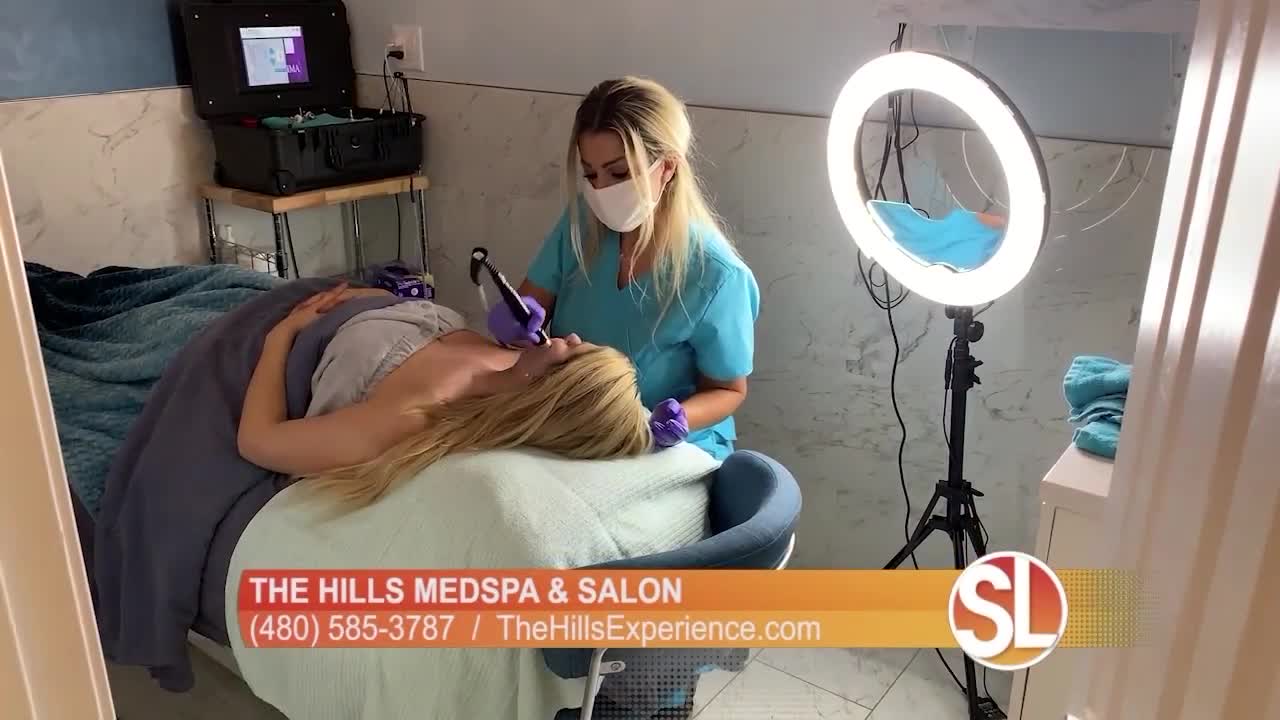 The Hills Beauty Experience - How to lift and tighten your neck