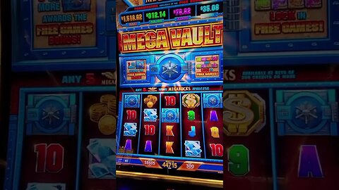 Massive Winning Slot Machine Mega Vault in Las Vegas! #slots