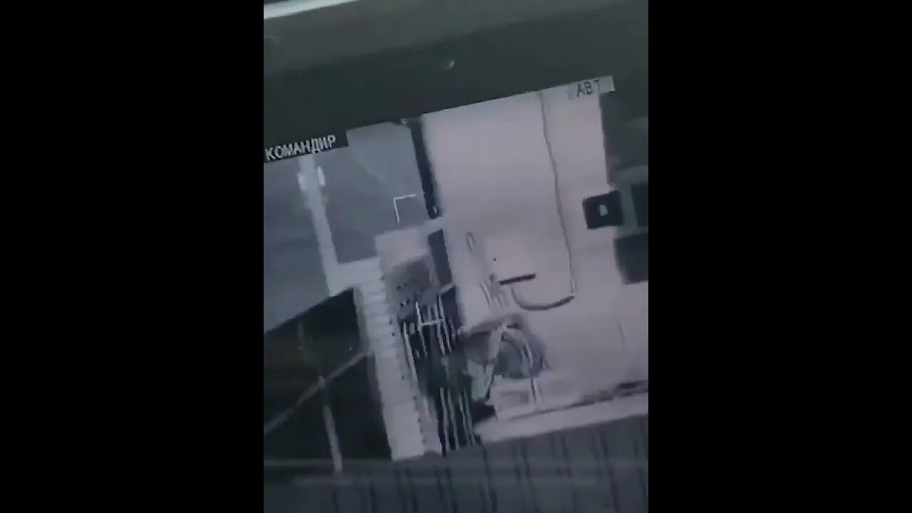 **WARNING** Ukrainian troops blow up and destroy Russian Z tank