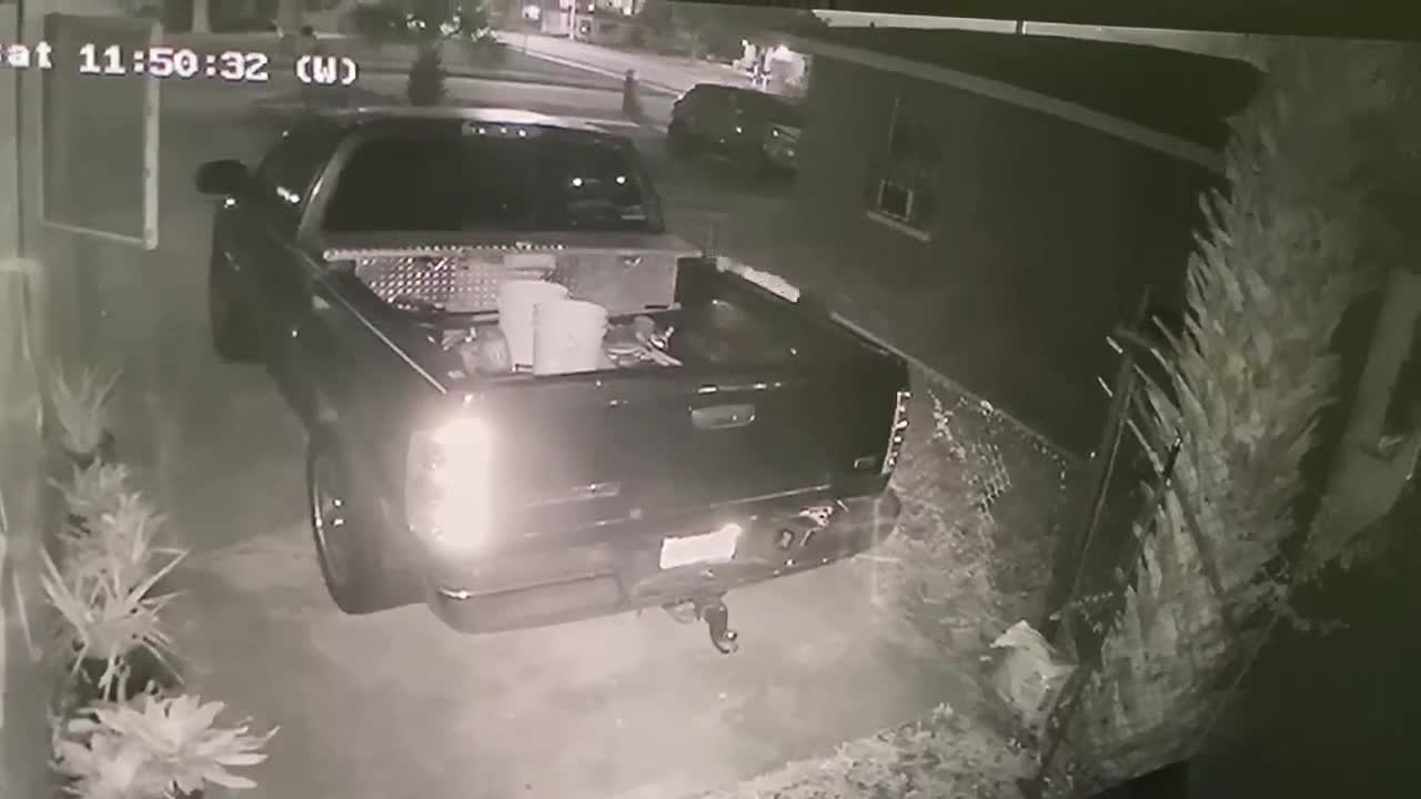 Fort Myers Police are seeking assistance identifying a suspect