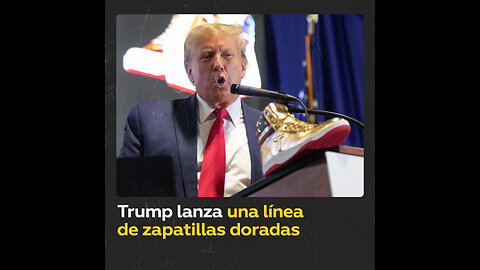 Trump lanza sus zapatillas doradas ‘Never Surrender High-Tops’ en Filadelfia