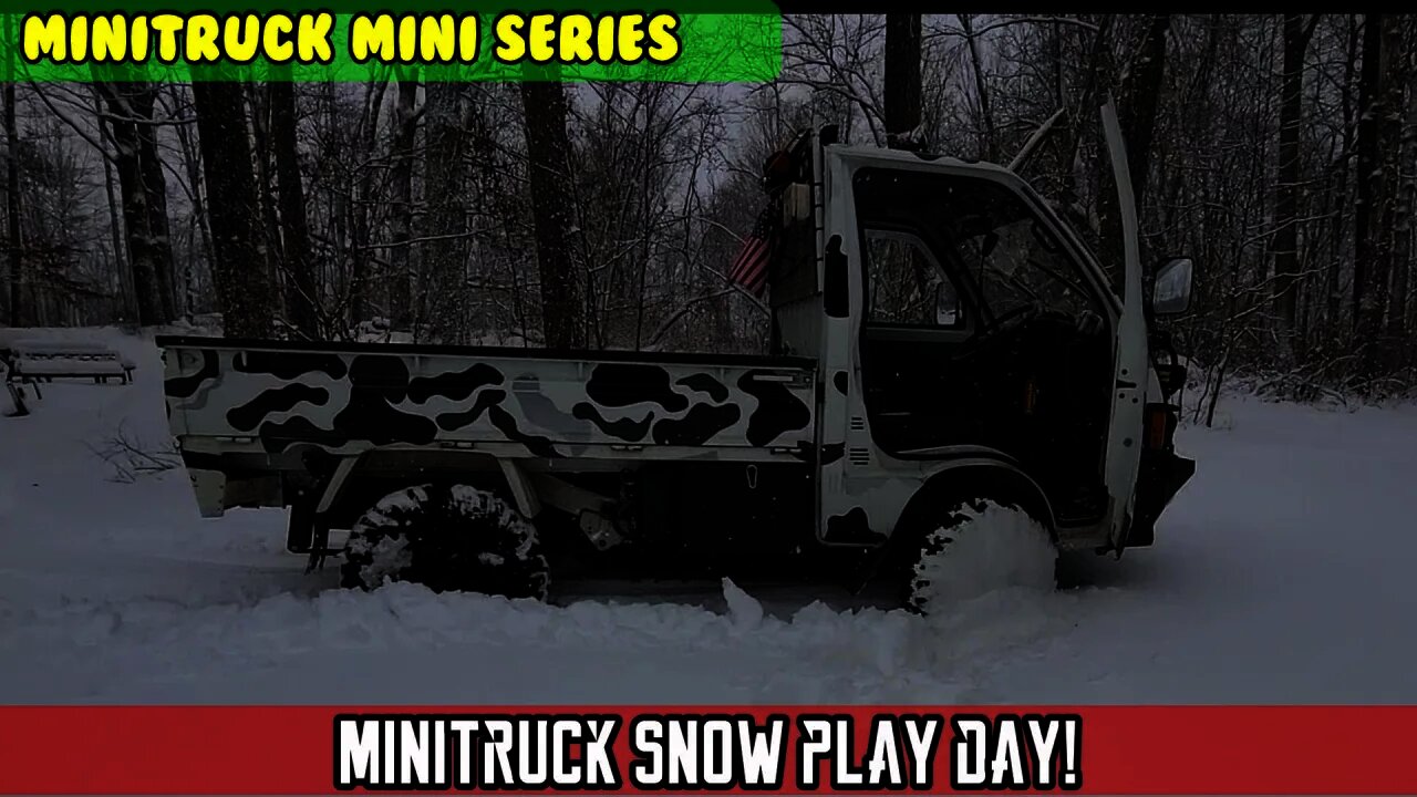 Mini-Truck (SE04 E08) Mini has a snow play date! She's happy :). 4x4 deep snow action