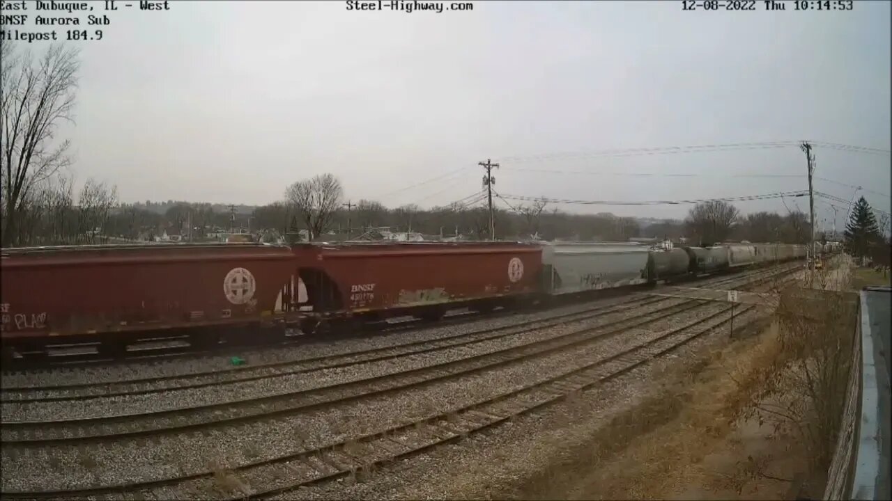 KCSM 4537 Leading EB Manifest at East Dubuque, IL on December 8, 2022