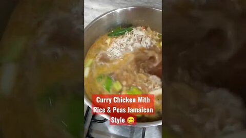 Curry Chicken With Rice and Peas Jamaican Style 😋