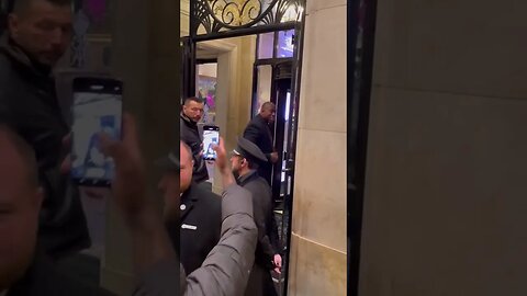 Episode 1 | #magicjohnson in #paris #earvinjohnson #basketball