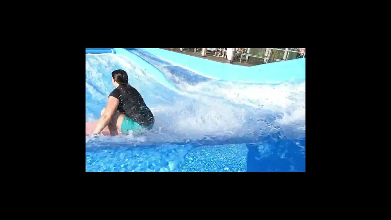 flowrider - Maggie -7 at Soak City, Kings Island (2022) #shorts