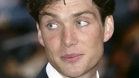 Cillian Murphy's bored and grumpy face is just for photos. He is very good humored