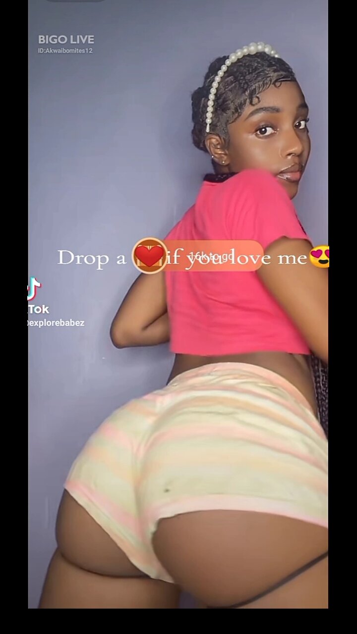 Booty claping ass shaking