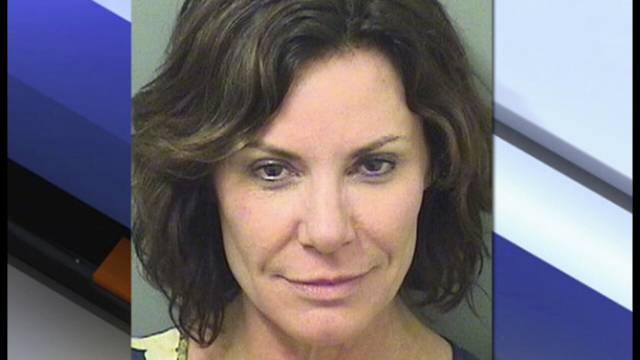 Luann de Lesseps of 'The Real Housewives of New York City' violated probation, court records show