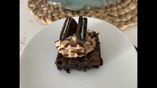 Cooking w/ Caramel Eps. 20 - Bailey's Brownie Bars