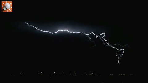 Insane lightning strike caught on camera in USA