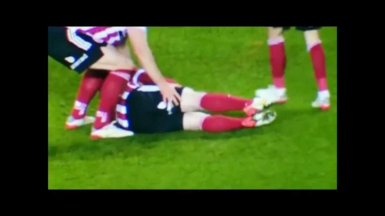 John Fleck Sheffield United Player collapsing mid game!