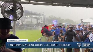 Fans brave severe weather to celebrate the Bolts