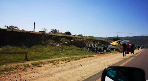 SOUTH AFRICA - Polokwane - ZCC busses on the road to Moria (cell image and videos) (ZKu)