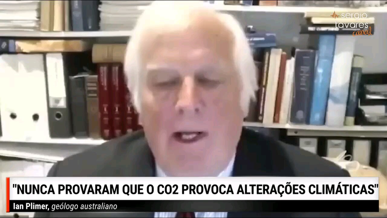 "Nunca ninguém provou que o CO2 provoca alterações climáticas, antes pelo contrário"