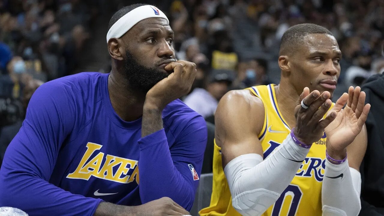 The Lakers Need To Start Stringing Together Wins