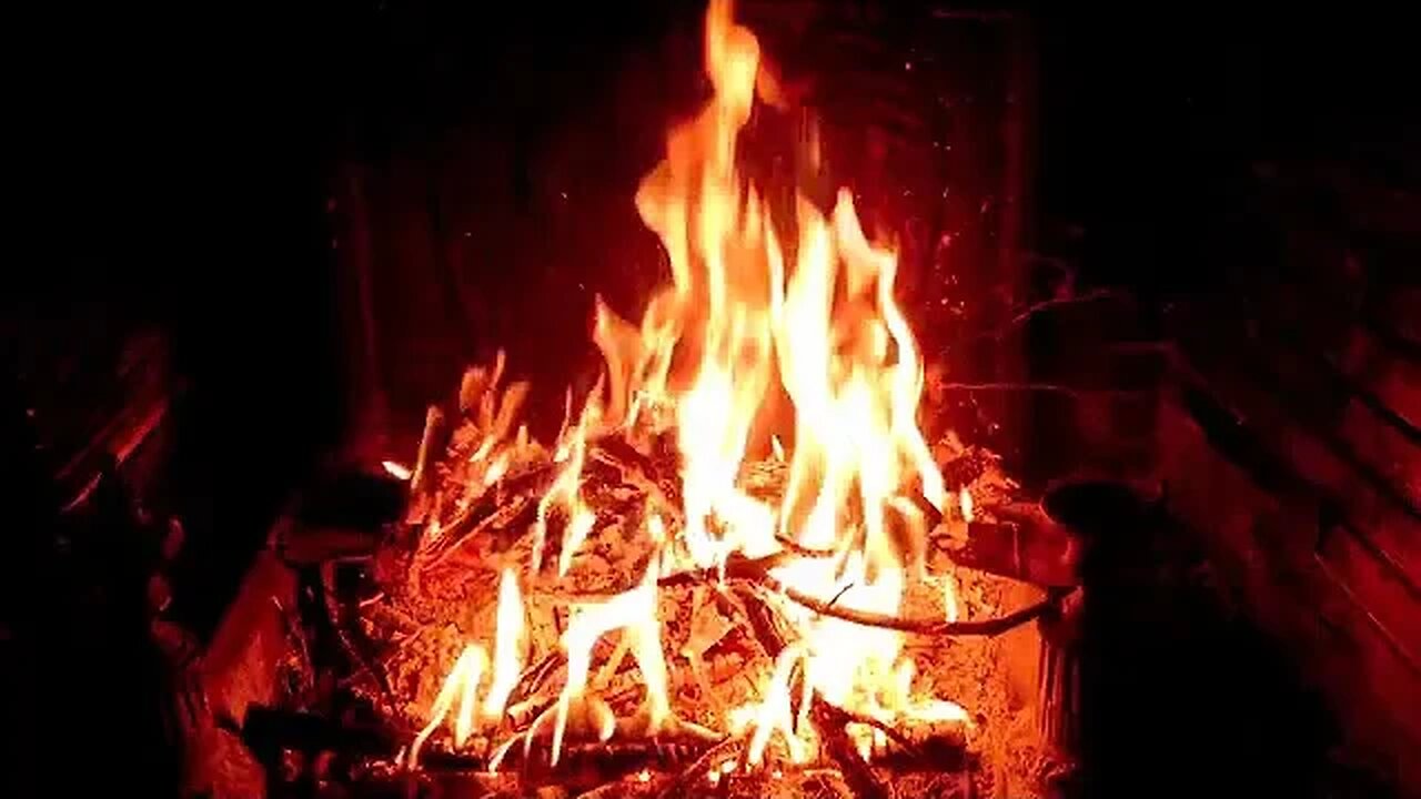 Get Lost in the Sounds of a Wood Burning Fireplace