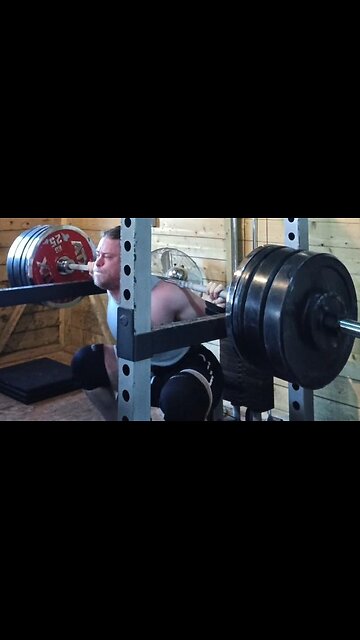 205 Kg Squat miss. ALWAYS know how to fail!