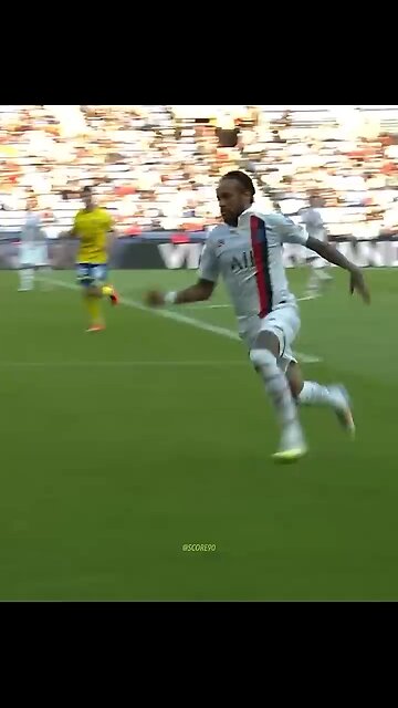 Neymar Freestyle Skills 😱(short video)