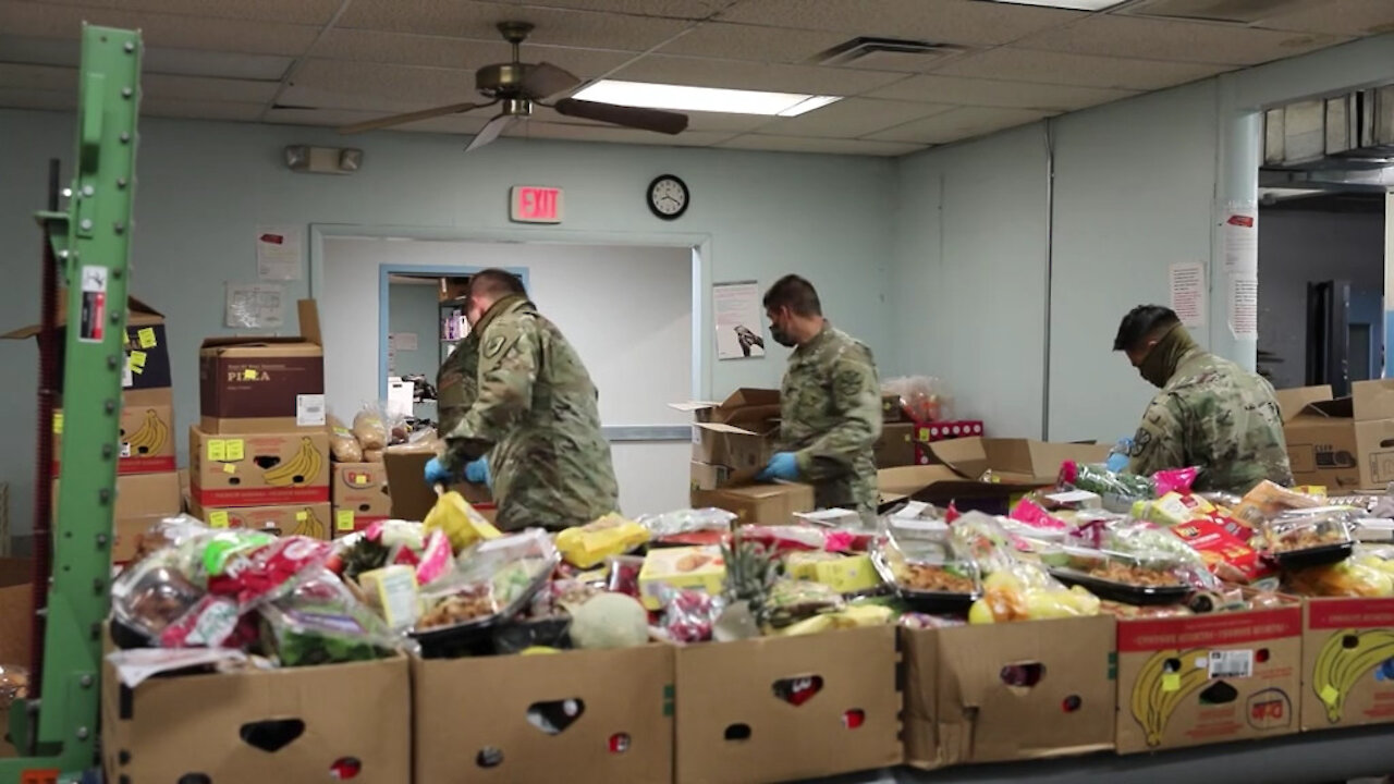 03/08/2021 Arizona National Guard Helps Support Food Bank