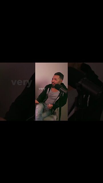 Navigating the Gay Comedy Scene