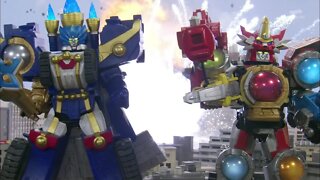 Cosmic Fury Megazord Cockpit Will Be Original! Simon Bennett Confirms #PowerRangersCosmicFury