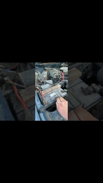 When you have to use a piece of wood to hold down yr battery #shorts