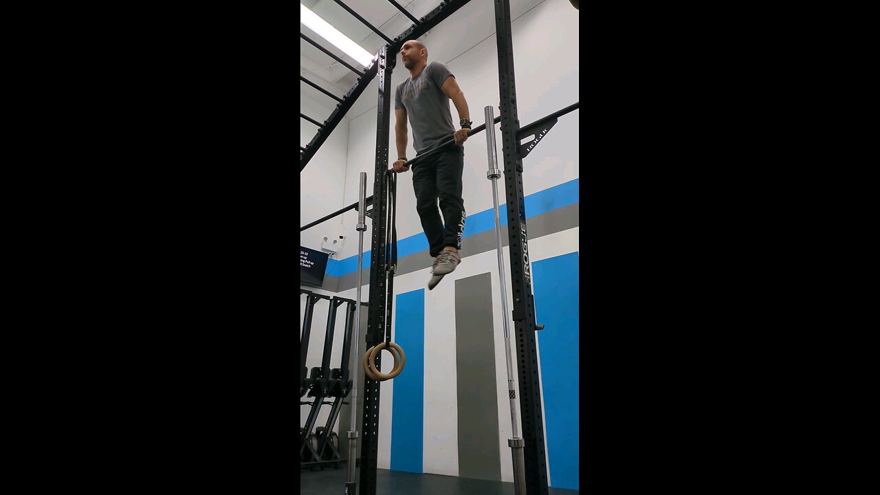 Kipping Muscle up Practice