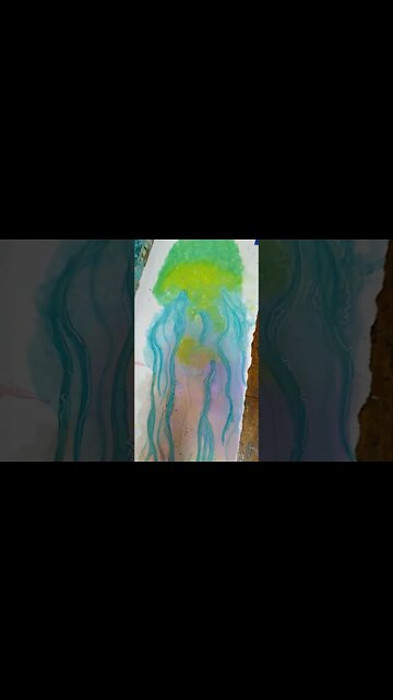 Details #watercolor #jellyfish #uniballsigno