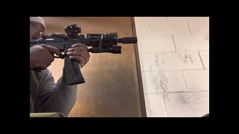 Rifle vs. Pistol Smith&Wesson